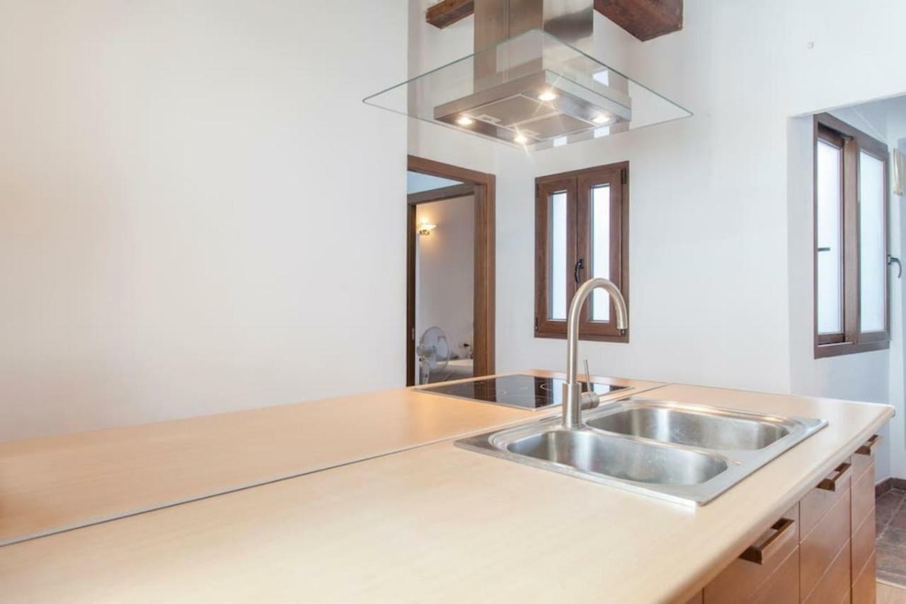 Luminous Attic Down Town Apartment Валенсия Екстериор снимка